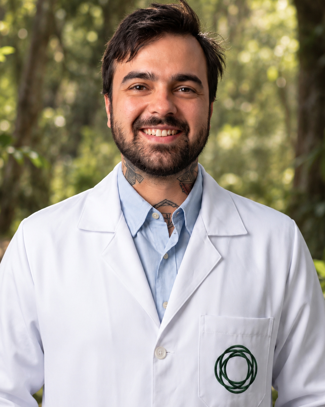 Dr. Carlos Eduardo